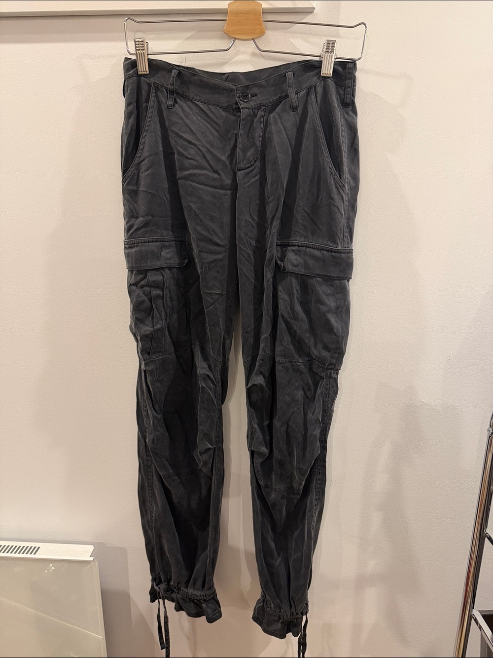 Vintage Joie 100%silk cargo trousers